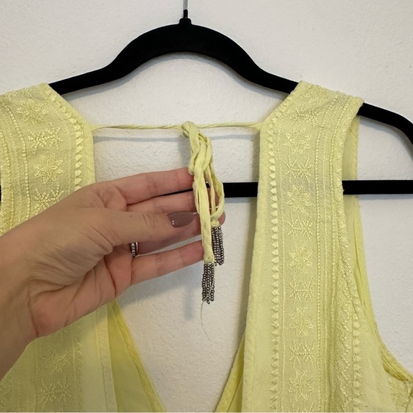 Free People Twist And Shell Embroidered Top Pale Yellow Tie Open Back Size Large - Picture 5 of 10